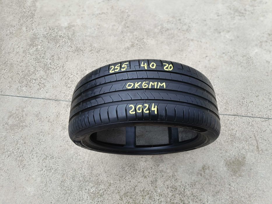 O anvelopa de vara 255 40 20 pirelli p zero pz4 dot 2024