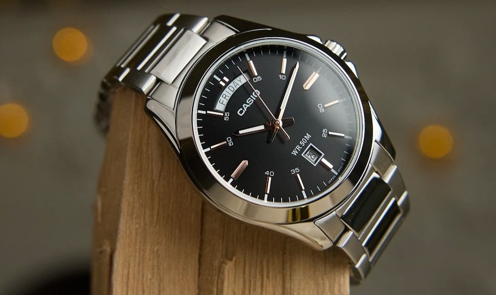 Отдам часы бесплатно