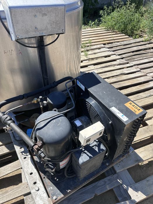 Охладитель  молока на 800 литров