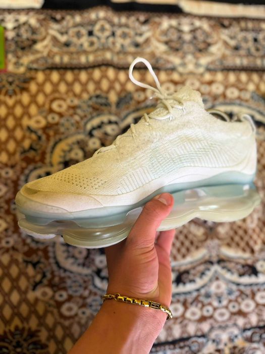 Nike Scorpion White