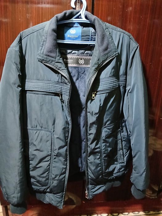 Kurtka Tureskiy razmer 52