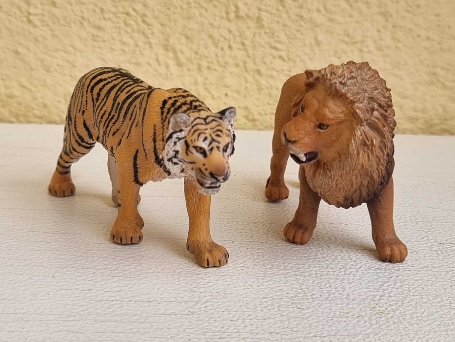 Tigru si leu Schleich