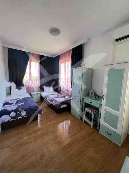 Продава се Къща в Обзор - 210 кв.м за 755 €/кв.м - Снимка #2