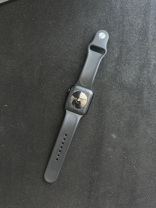 Apple Watch SE2 44mm Full Box