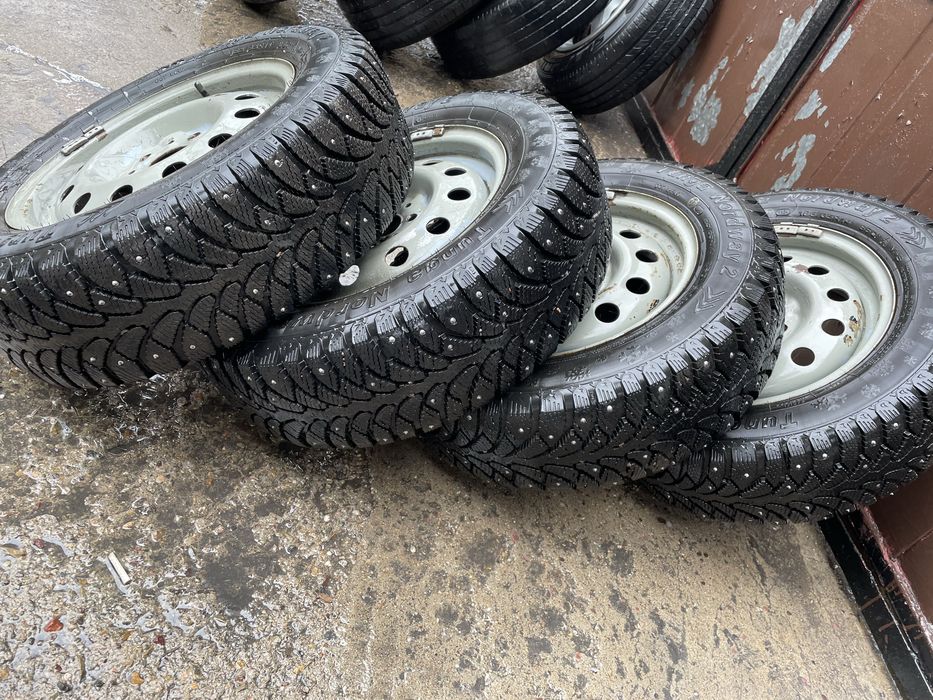 Комлект резины с дисками на 14