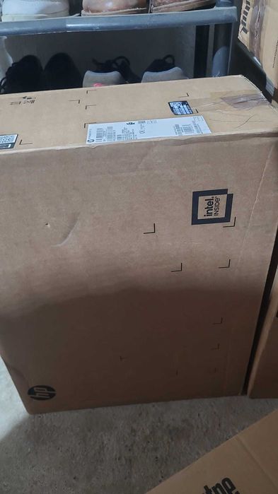 calculator HP ProDesk 4 SFF G1i Desktop AI PC , ultra 5 255 , nou