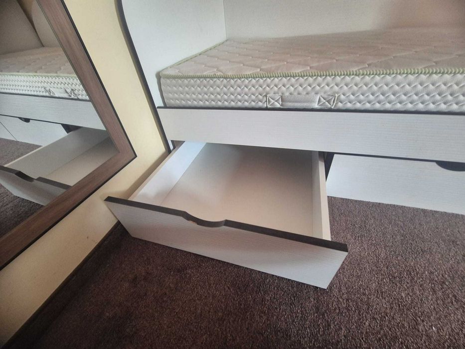 Set 2 paturi de o persoană cu sertare + saltele incluse | Stare foarte bună