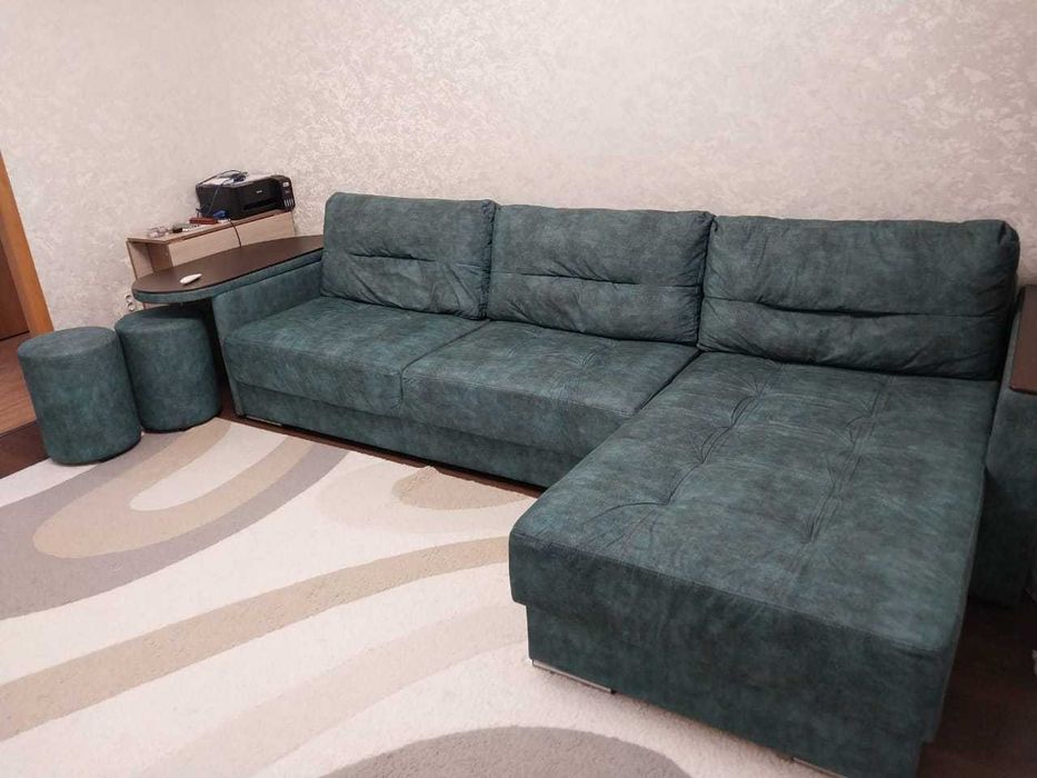 продам угловой диван в отличном состоянии