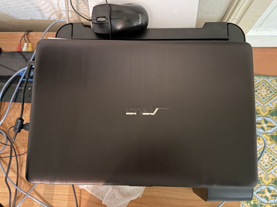 ASUS VivoBook X540U