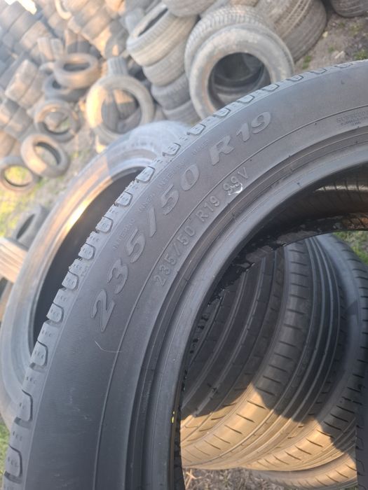 Vand set anvelope 235 55 19 pireli de vara bune