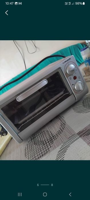 Mini cuptor electric