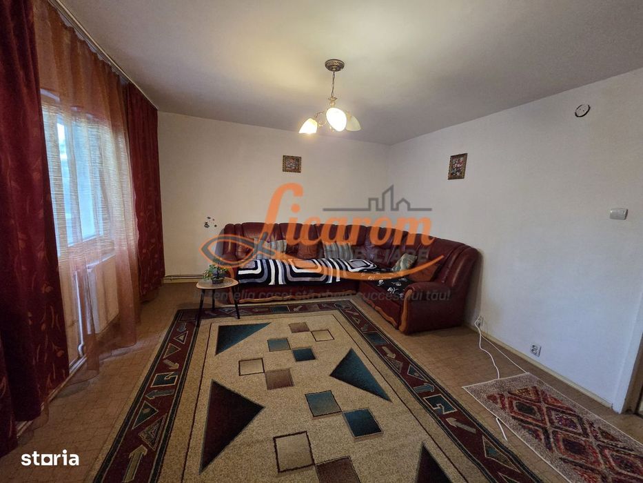 Apartament 3 camere decomandat, Carpatilor zona Spitalul Judetean,