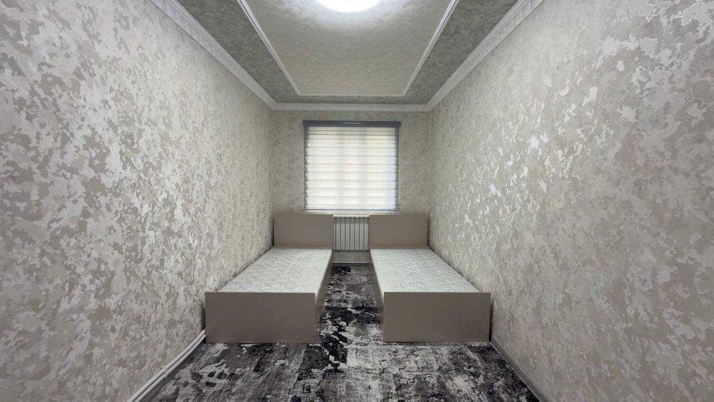 Фрунзиский KIUF 1 каватда 2 хонали квартира сотилади. ID: 1810