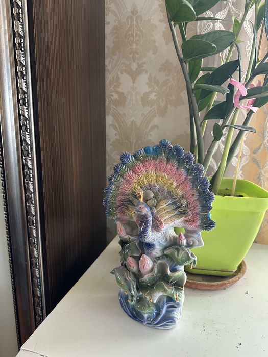 Продам раритетную  статуэтку