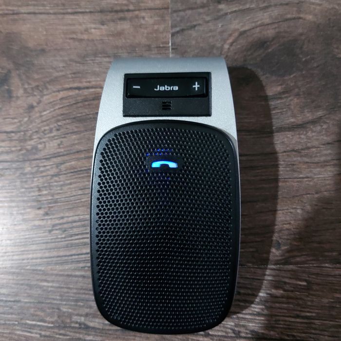 Блутуут система за кола Jabra drive