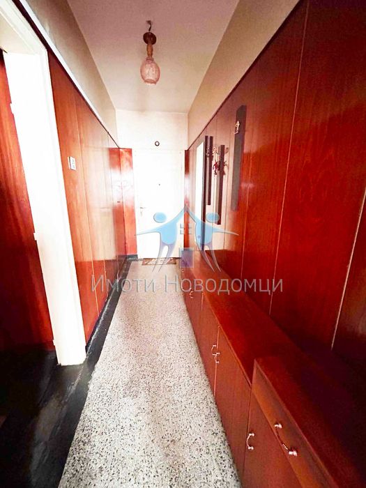 Тристаен, Шумен, Добруджански