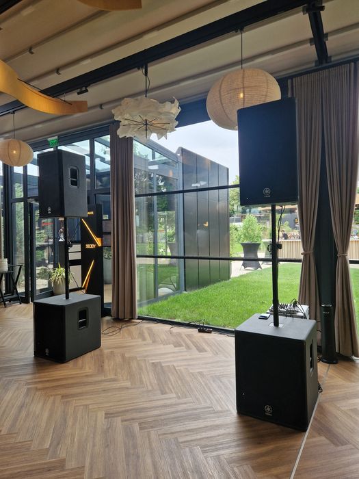 Basi Yamaha 18" DSR 118W - Subwoofer - 2 buc