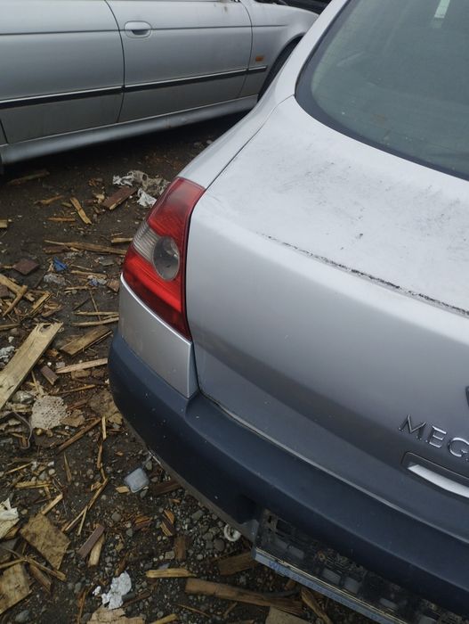 Haion porbagaj stop bara spate Renault Megane 2