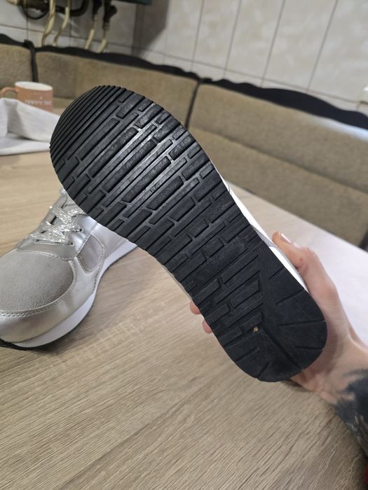 Adidasi barbara baker dama