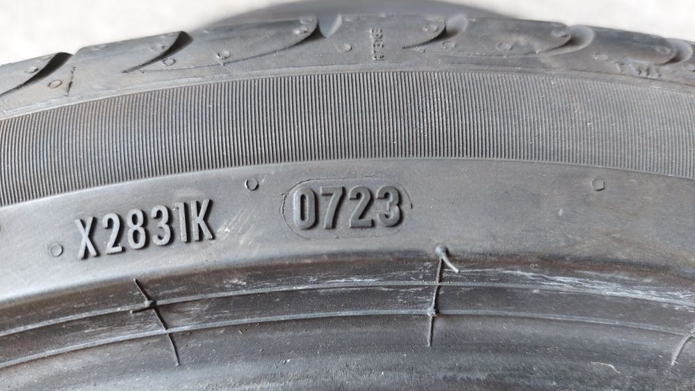 Летни гуми 225 40 19 Pirelli Powergy 2 броя