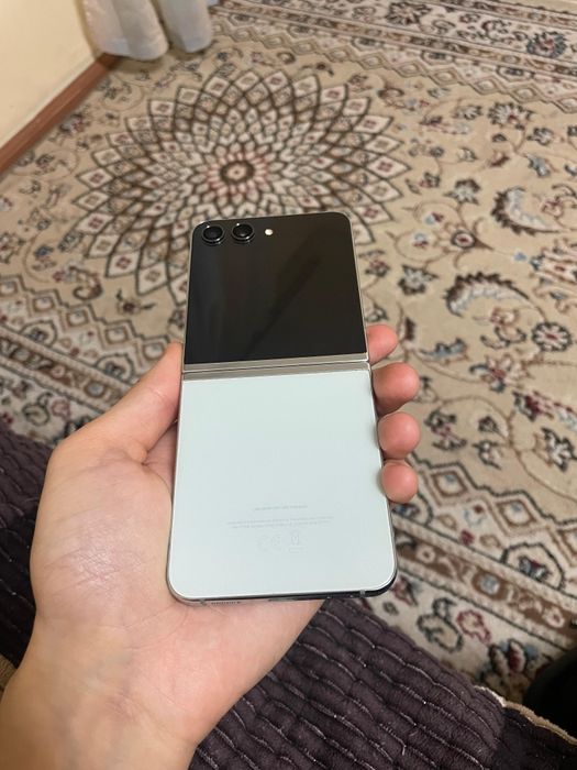 Самсунг з флип 5 8/256