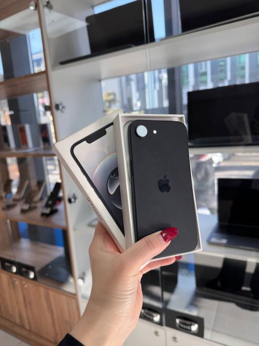 iPhone 16 Е 128GB/100% от Актив Маркет Рассрочка 0-0-24