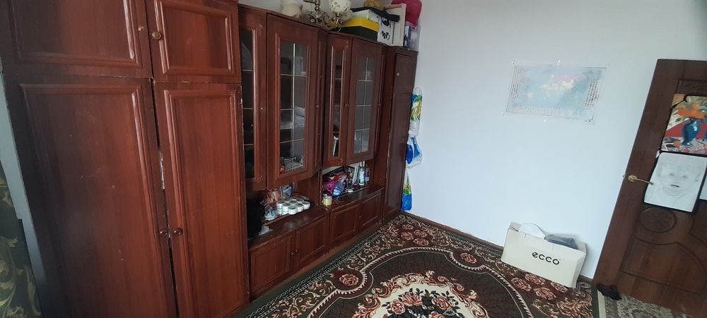 Гарнитур сатылады