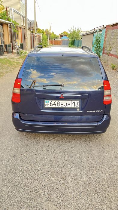 Митсибитси 2001 год