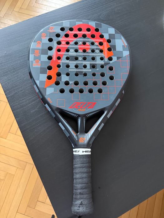 Paletă padel HEAD Delta Plus – utilizată, funcțională