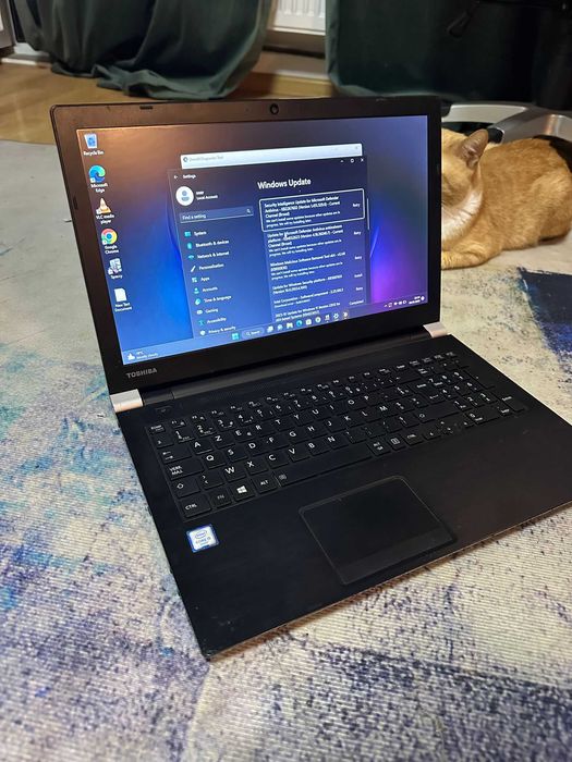 Laptop Toshiba Pro A50, i5 gen 6, 12 gb, hdd 1tb, complet