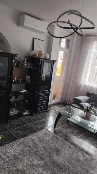 Продава се Четиристаен апартамент в Кюстендил, Никола Въжаров - 93 кв.м за 1366 €/кв.м - Снимка #1