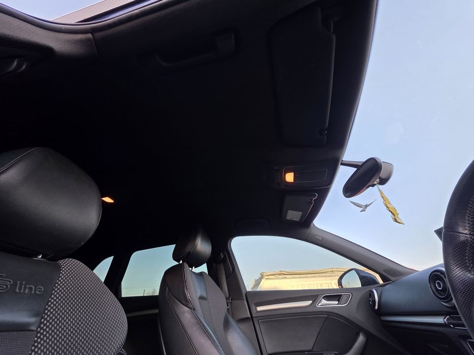 Plafon Negru Audi A3 8V in 5 usi