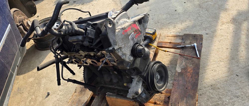 Motor D4F732 Dacia Logan Sandero 1.2 16v EURO 5 / 2010 2011 / 2012