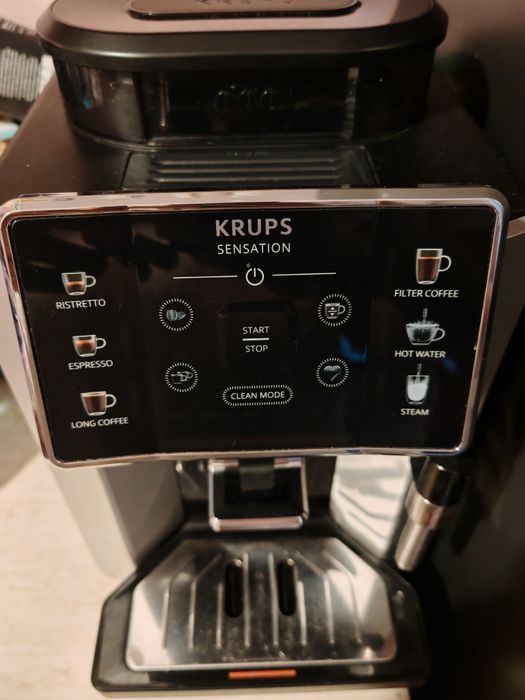 Автоматична кафемашина Крупс Сенсейшън