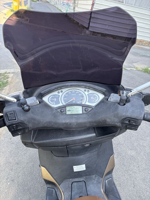 Yamaha Xmax 250i