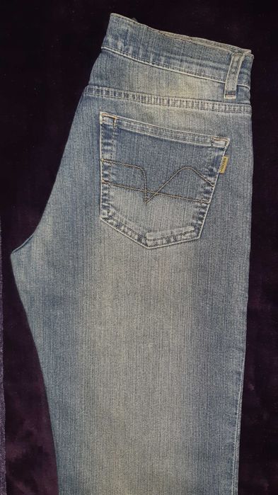 Продам турецкие джинсы фирма vigoss размер  29