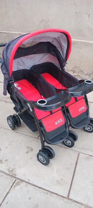 Детская коляска для двойни