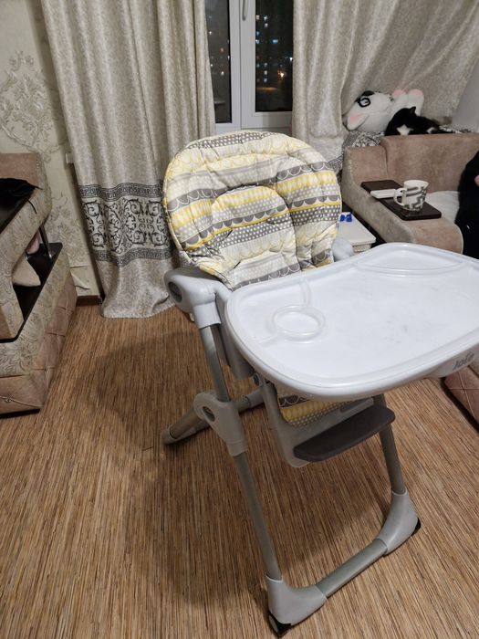 Продам детский стул для кормления