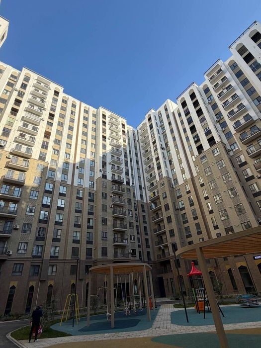 Продается 2х ком квартира, ЖК Oz Makon, ор-р: ул. Фаргона Йули, 60м²