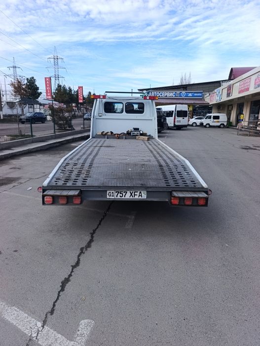 Evakuator sotiladi 2013