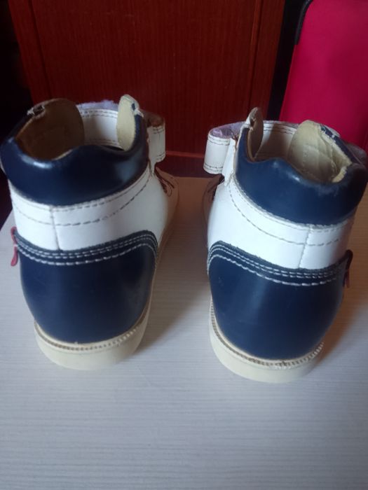 Продам ортопедическую обувь