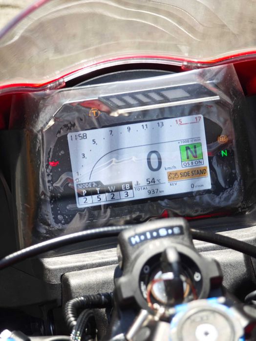 Honda CBR 600 RR 2024, 1000km, ca noua, primul proprietar