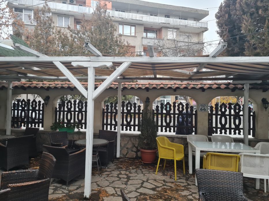 Кафеви ратанови маси