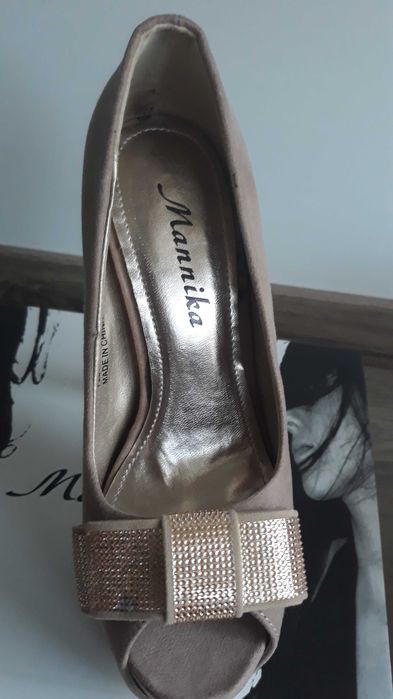 Официални обувки