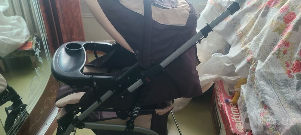 Болалар каляскаси сотилади янги