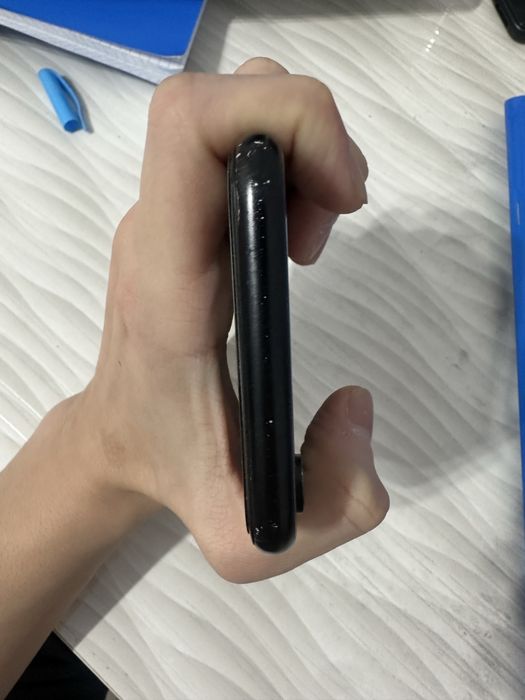 Iphone xr черный