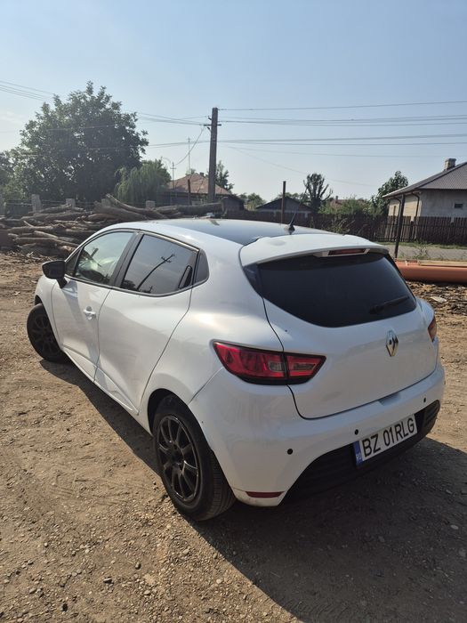 Vând Renault Clio 1.5 Diesel