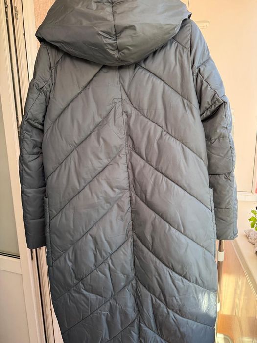 Продам длинный пуховик