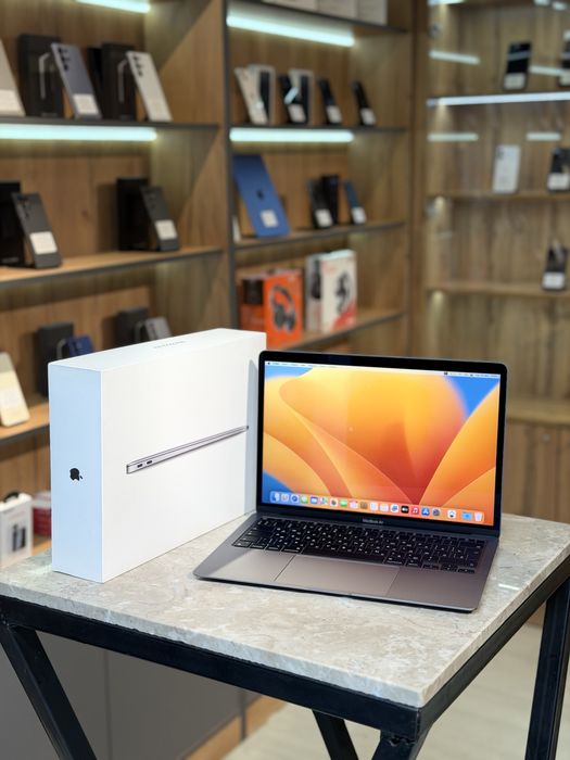 MacBook Air M1 256GB / PhoneLab