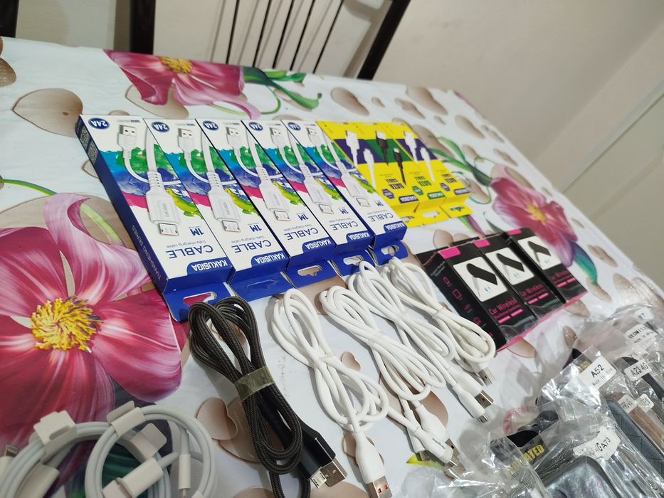 Optom kabel , chehol , zaryadka, blutes aux va avtogalovka 
10 ta oddi